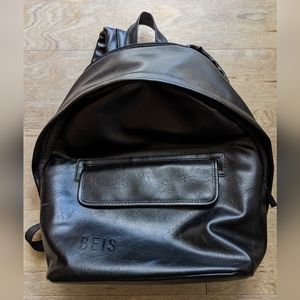 BEIS Travel Backpack